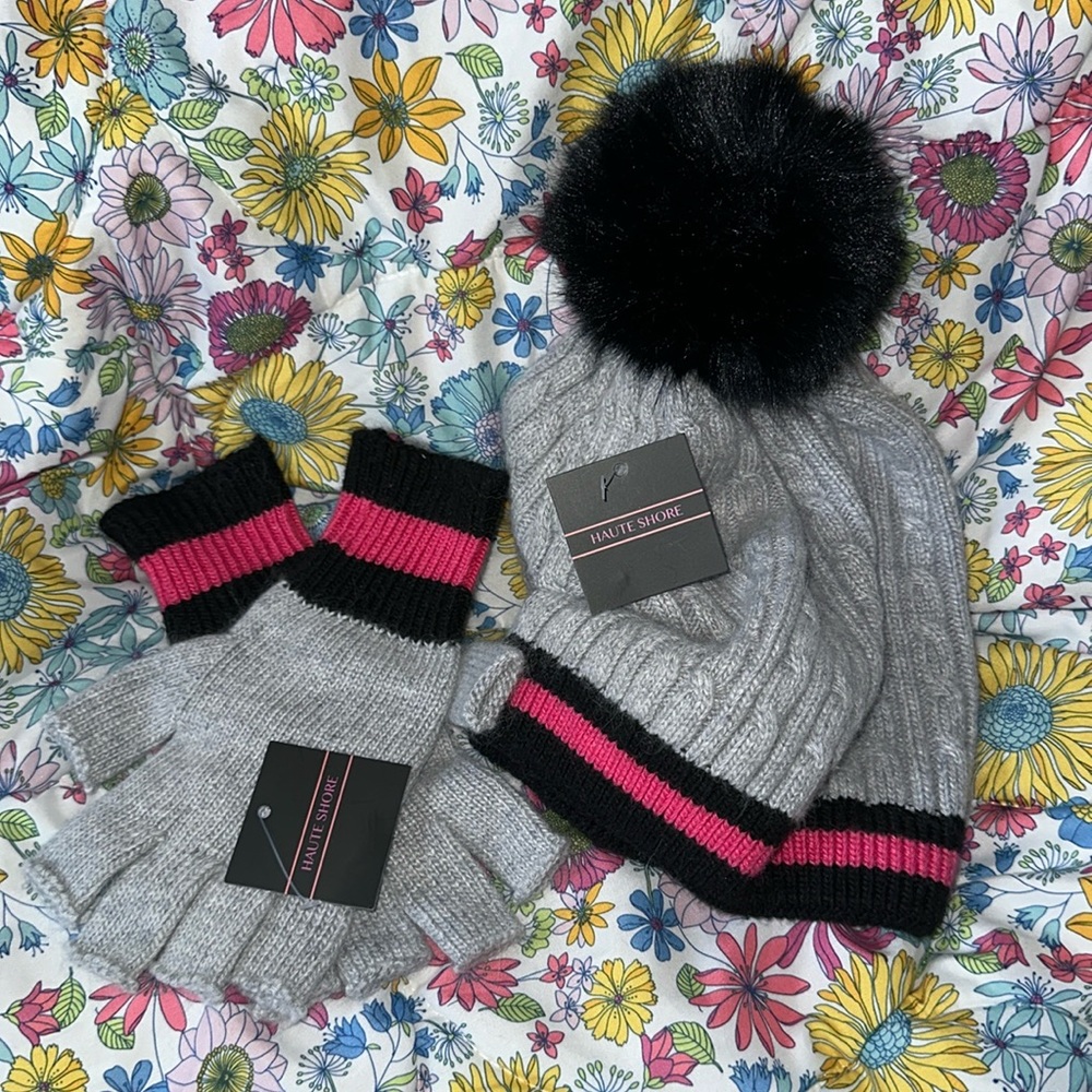 Haute Shore ‘Crosstown’ hat and glove set NWT
